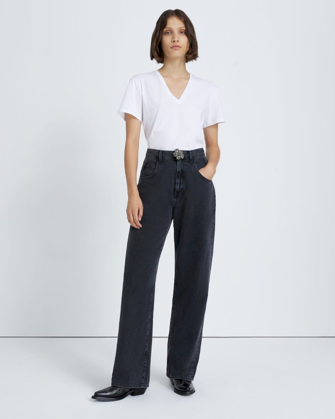 The Jennifer 90's Baggy Jean in Night Iris