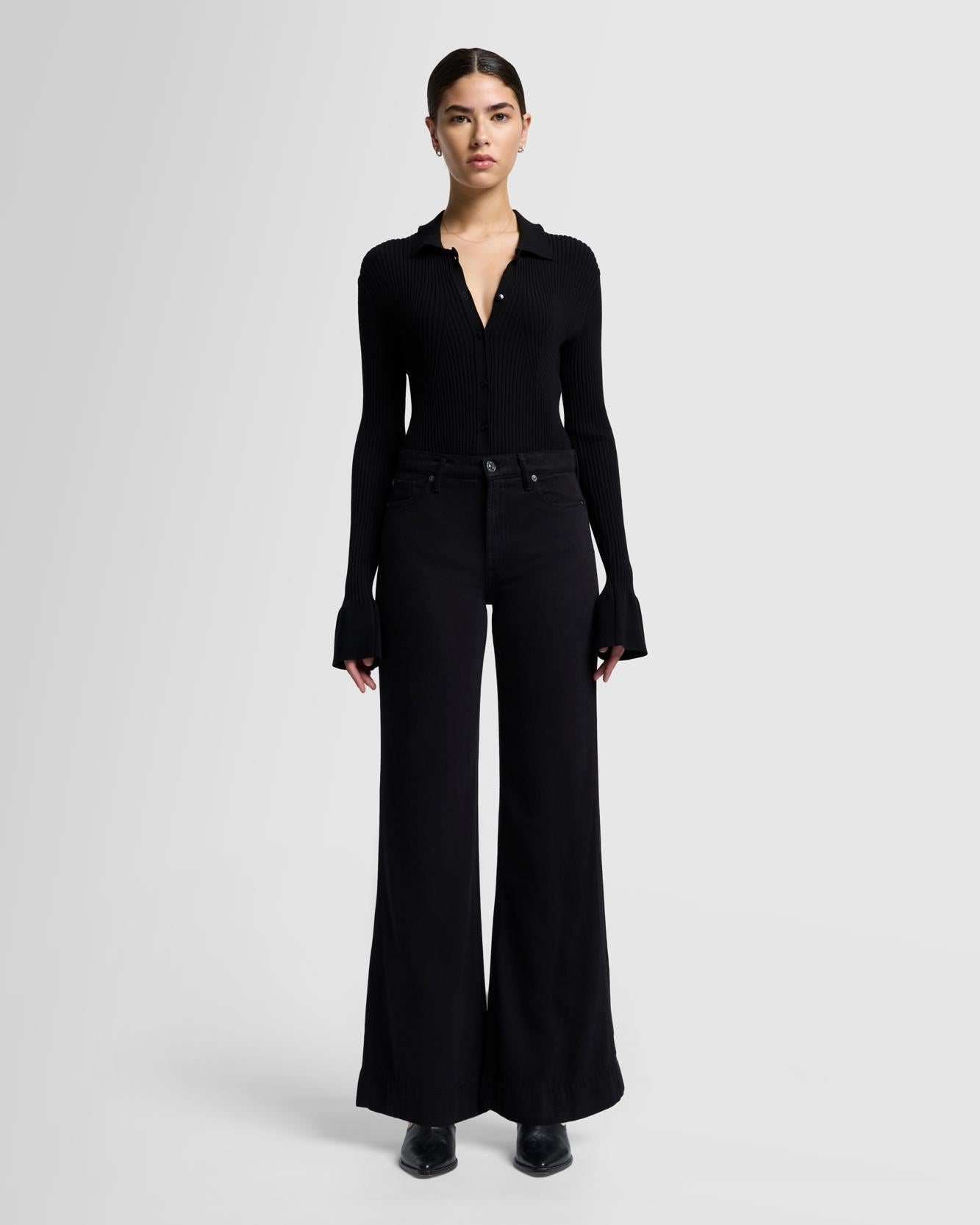 Tailorless Denim Lustre Modern Dojo in Raven