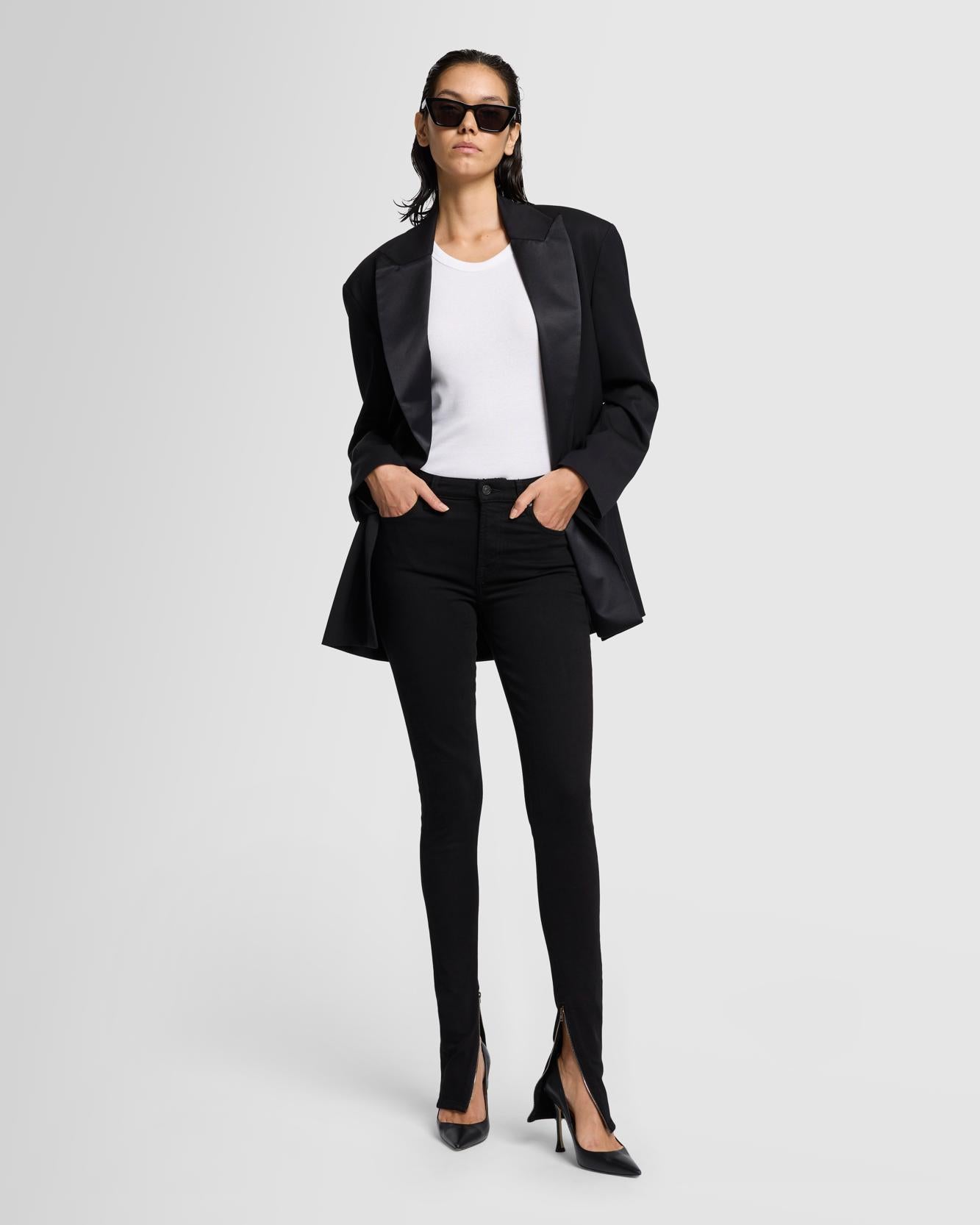Slim Illusion Anna Skinny in Gloom