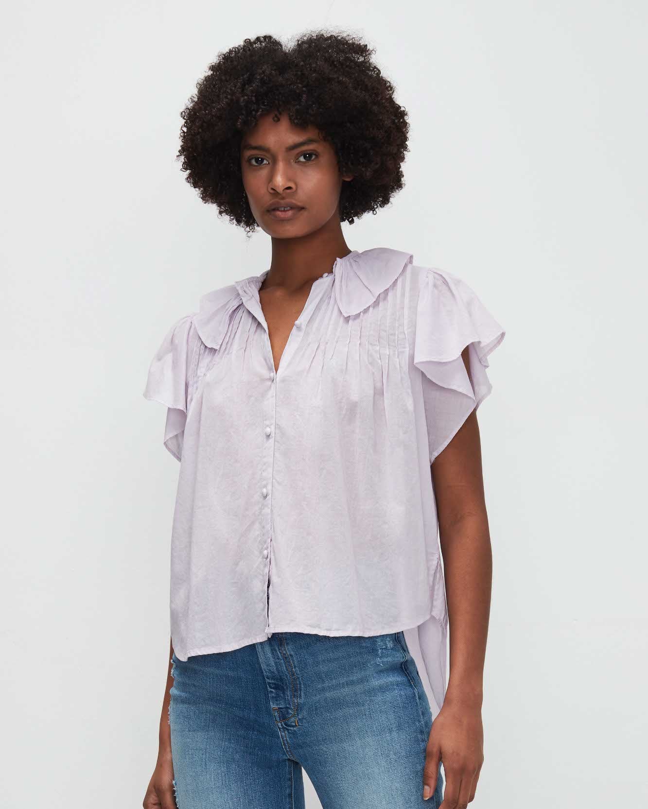 Peter Pan Collar Ruffle Top In Light Lilac