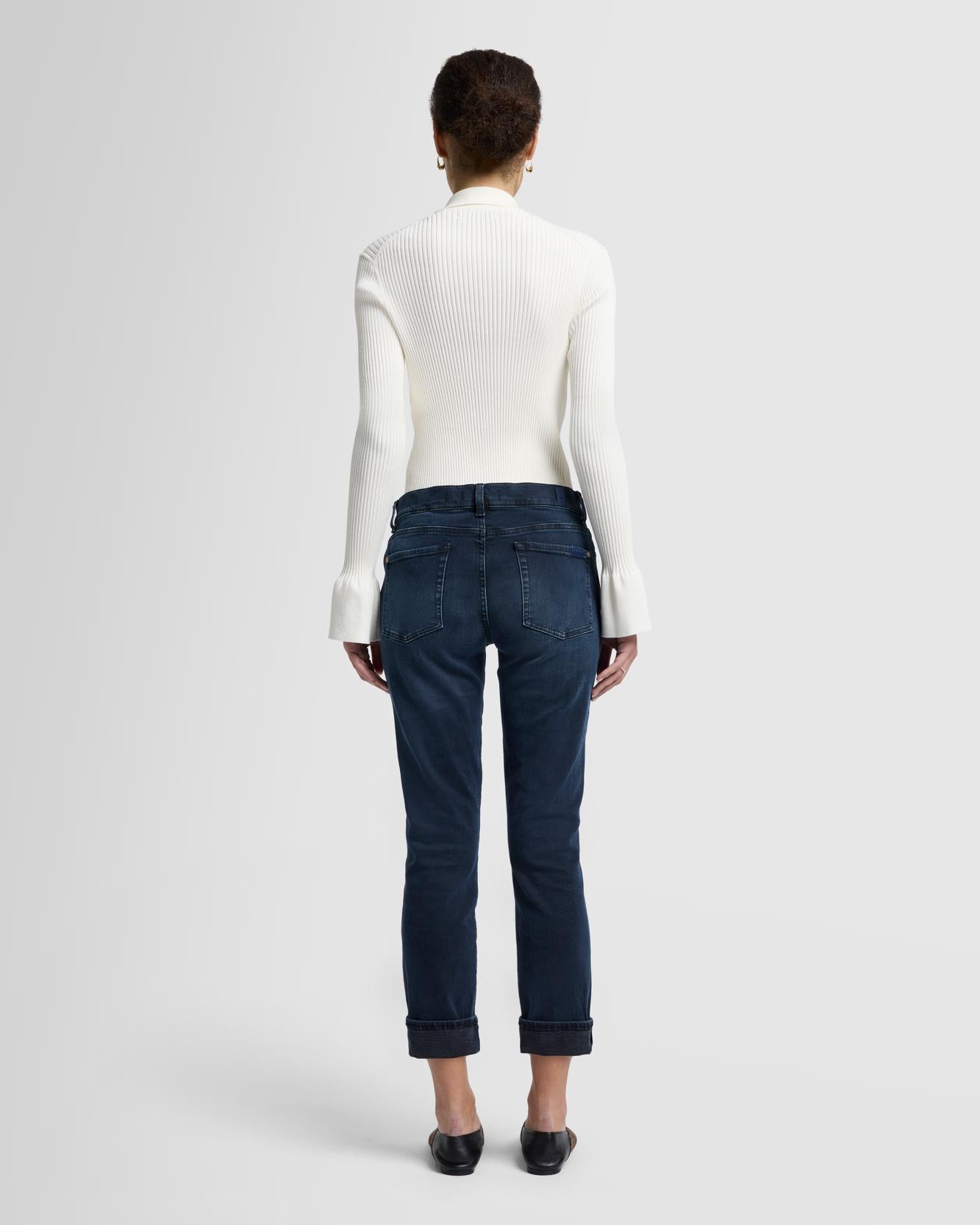 Slim Illusion Relaxed Skinny in Broadway
