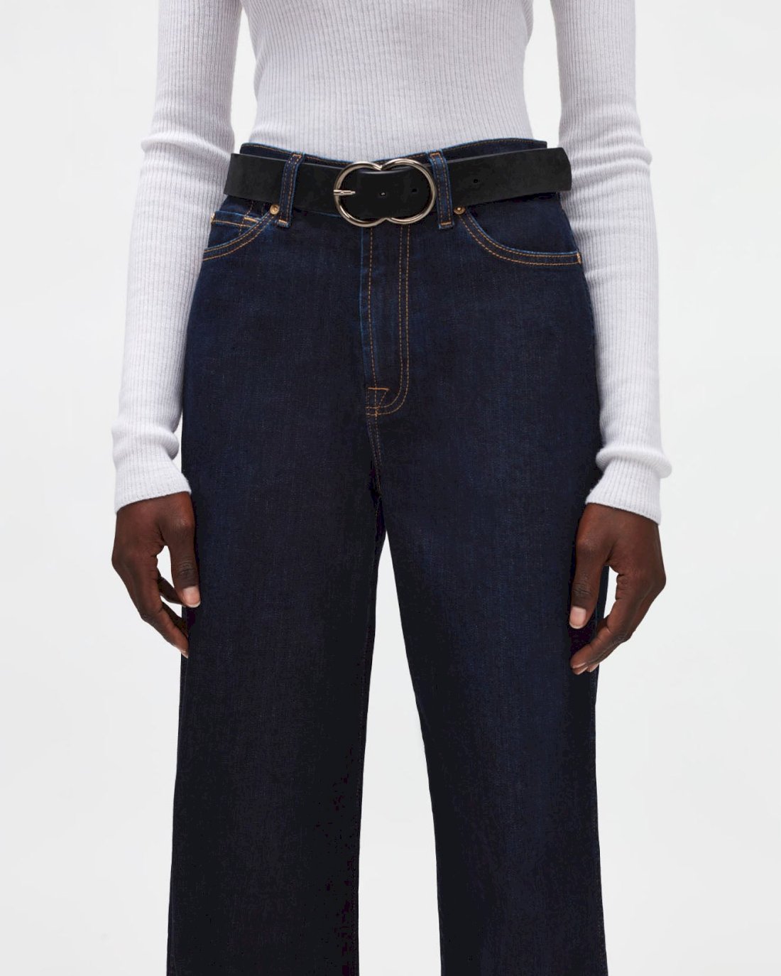 Infinity Suede Belt in Black