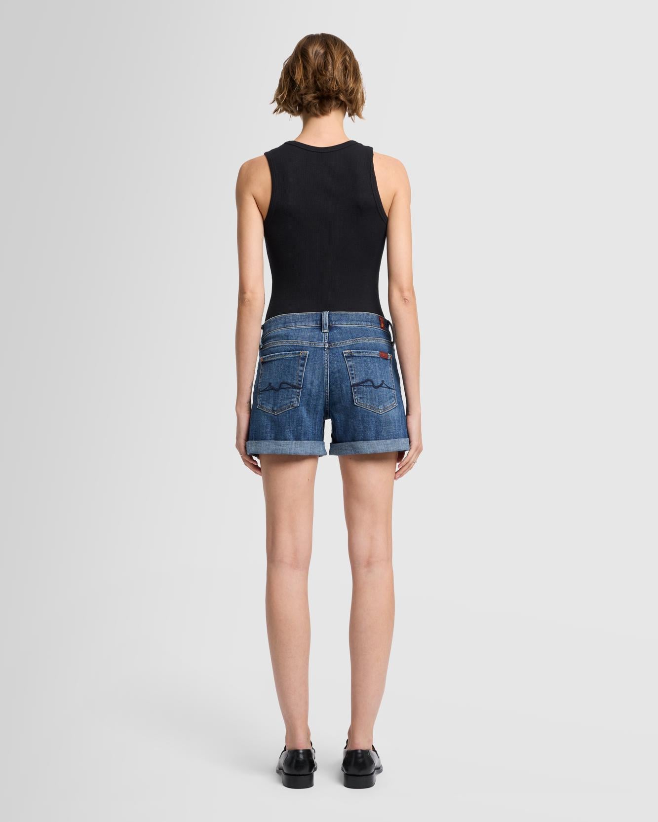Broken Twill Mid Roll Short in Vanity