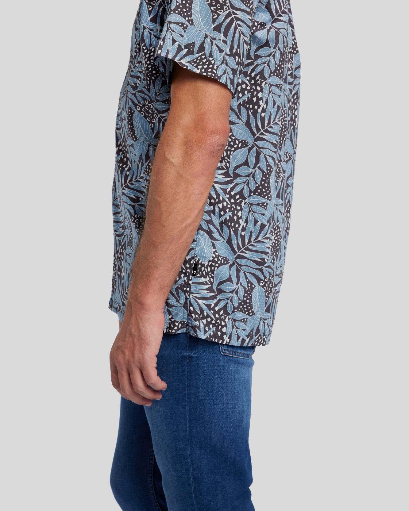 Camp Shirt in Dusty Blue