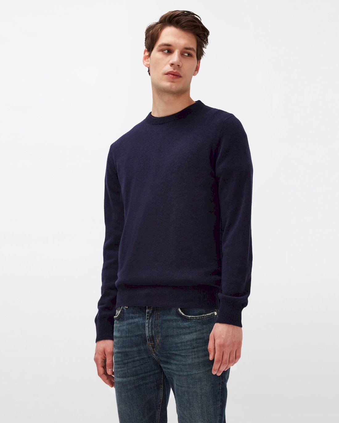 Cashmere Crew in Navy
