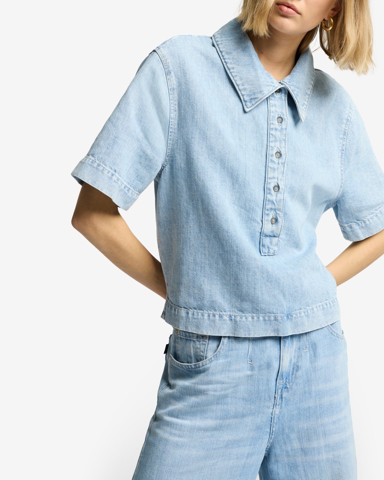 Indigo Linen Polo in Kansas